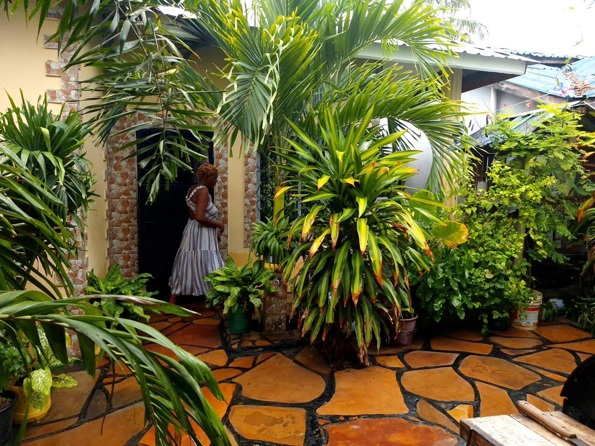 Mount Zion Guest House, Mtwapa Mtomondoni Mombasa Bagian luar foto