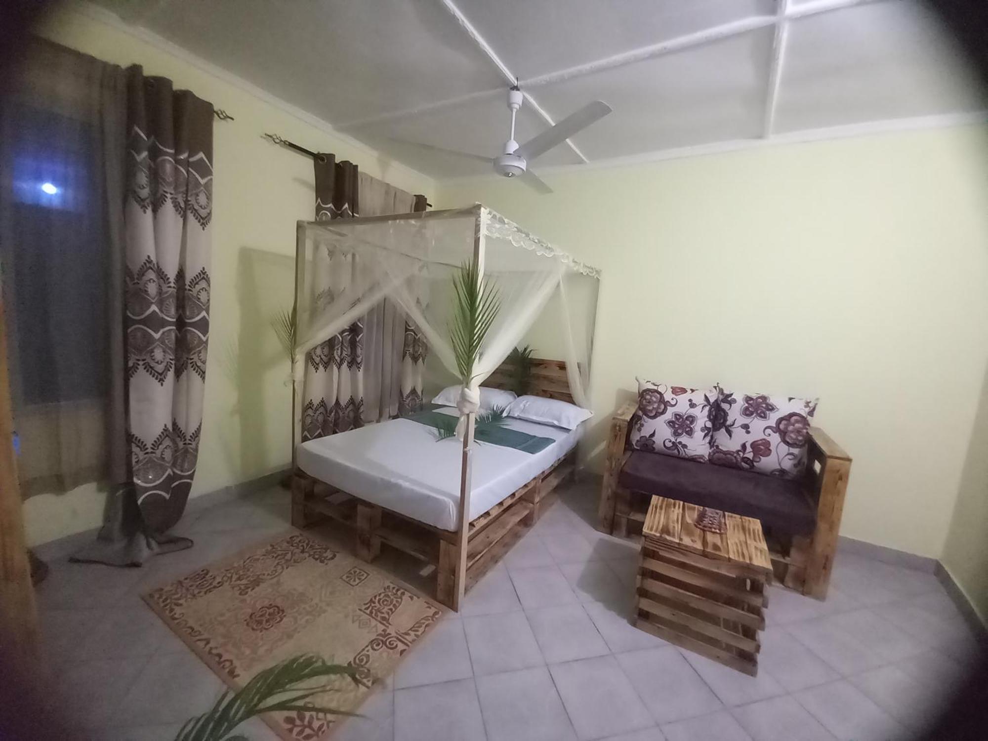 Mount Zion Guest House, Mtwapa Mtomondoni Mombasa Bagian luar foto